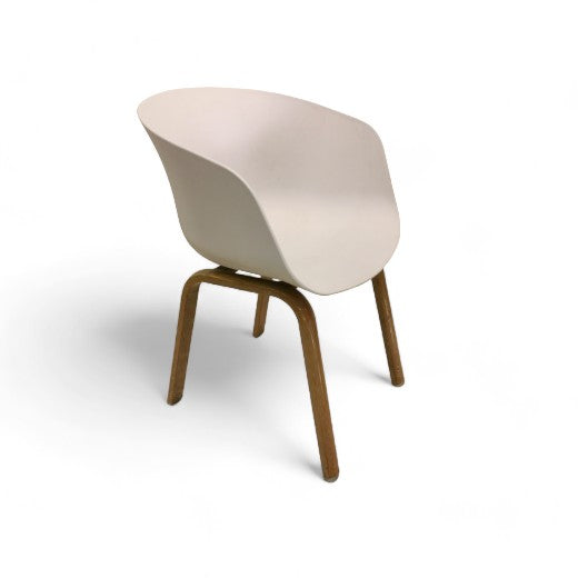 Delta Cafe Chair | w&s