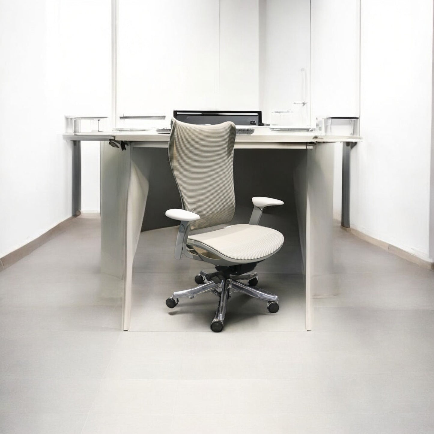 Flamingo BOSS Mesh Chair (High-Back)