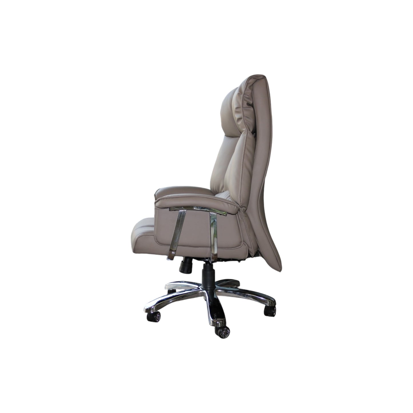 J-02 Boss Highback Cushion Chair