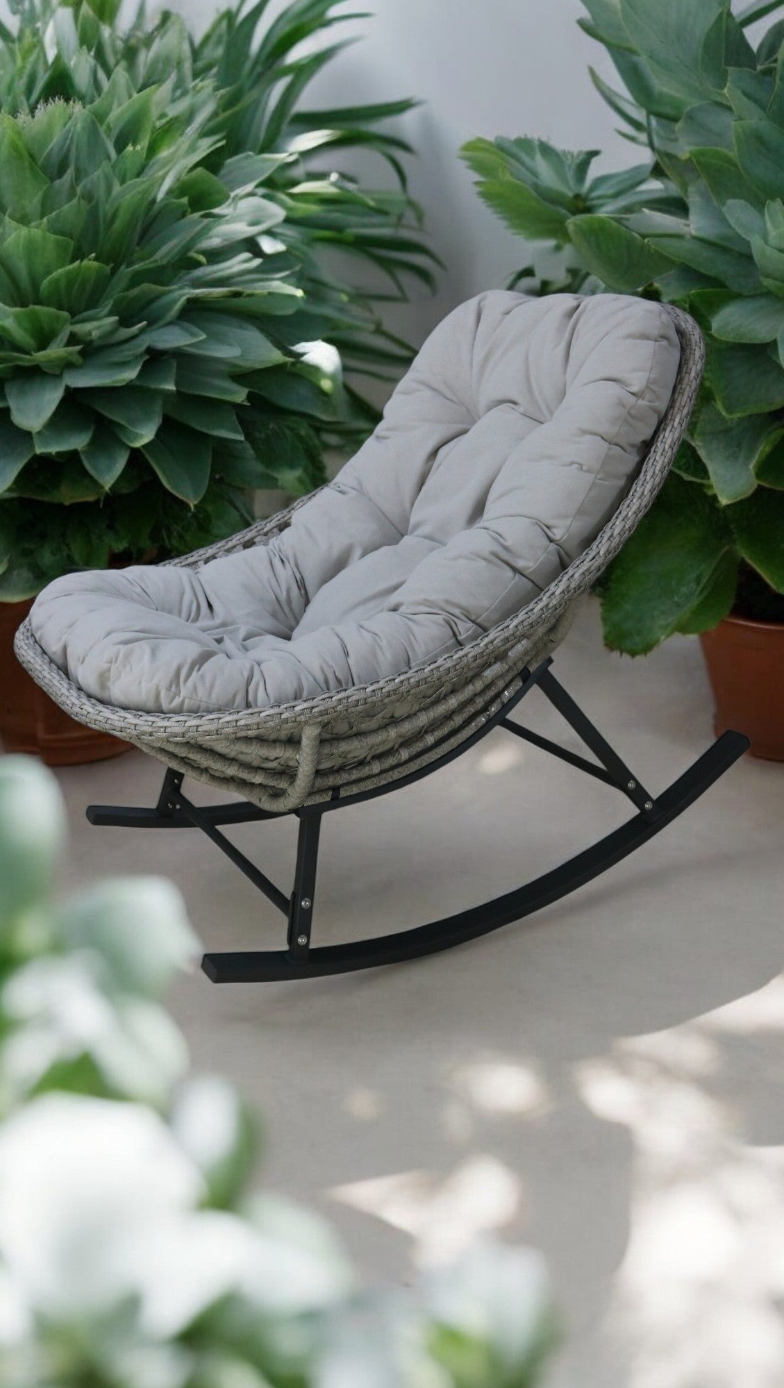 Grand Patio rocking chair
