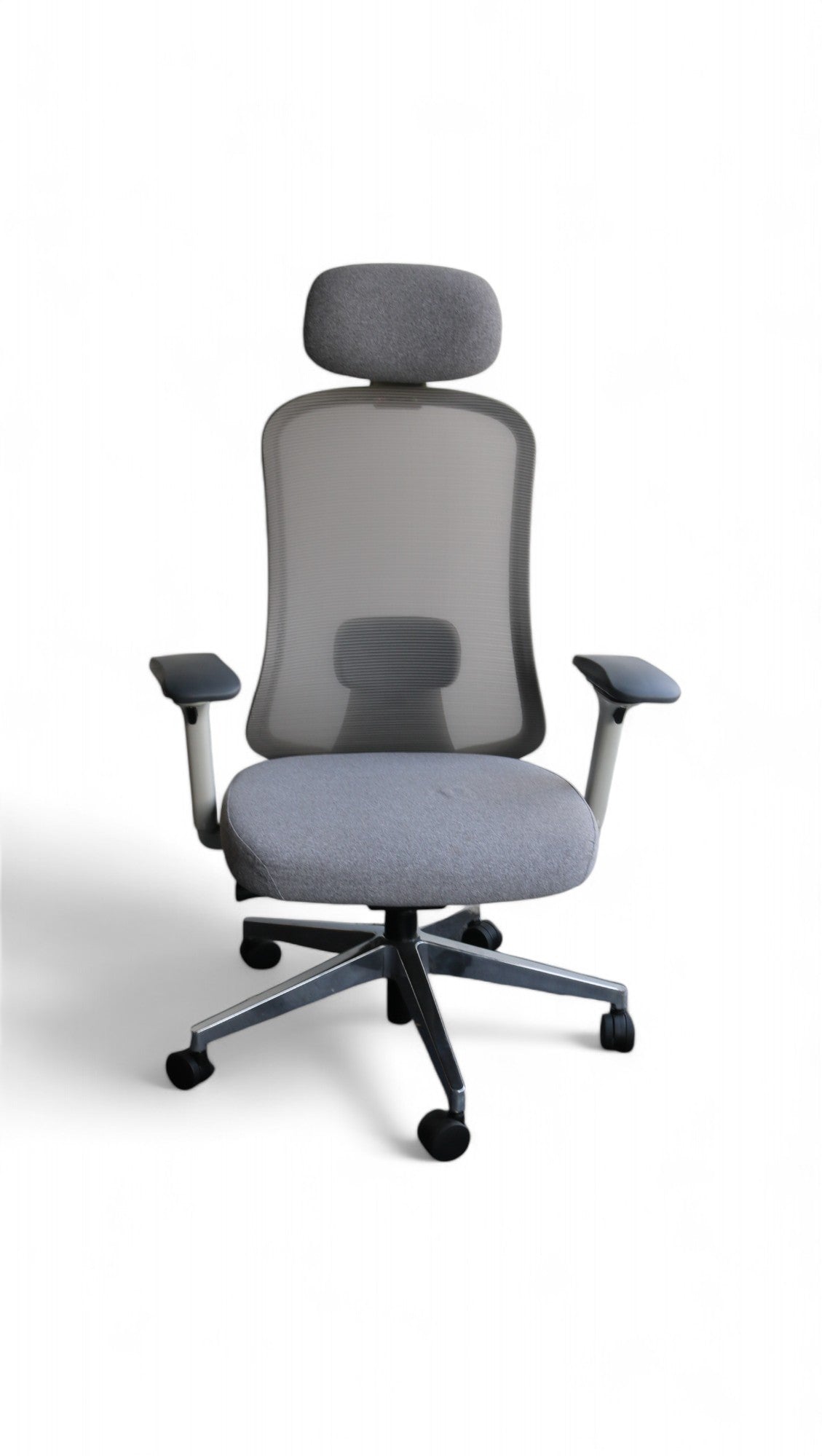 Giroflex Mesh Chair (High-Back)