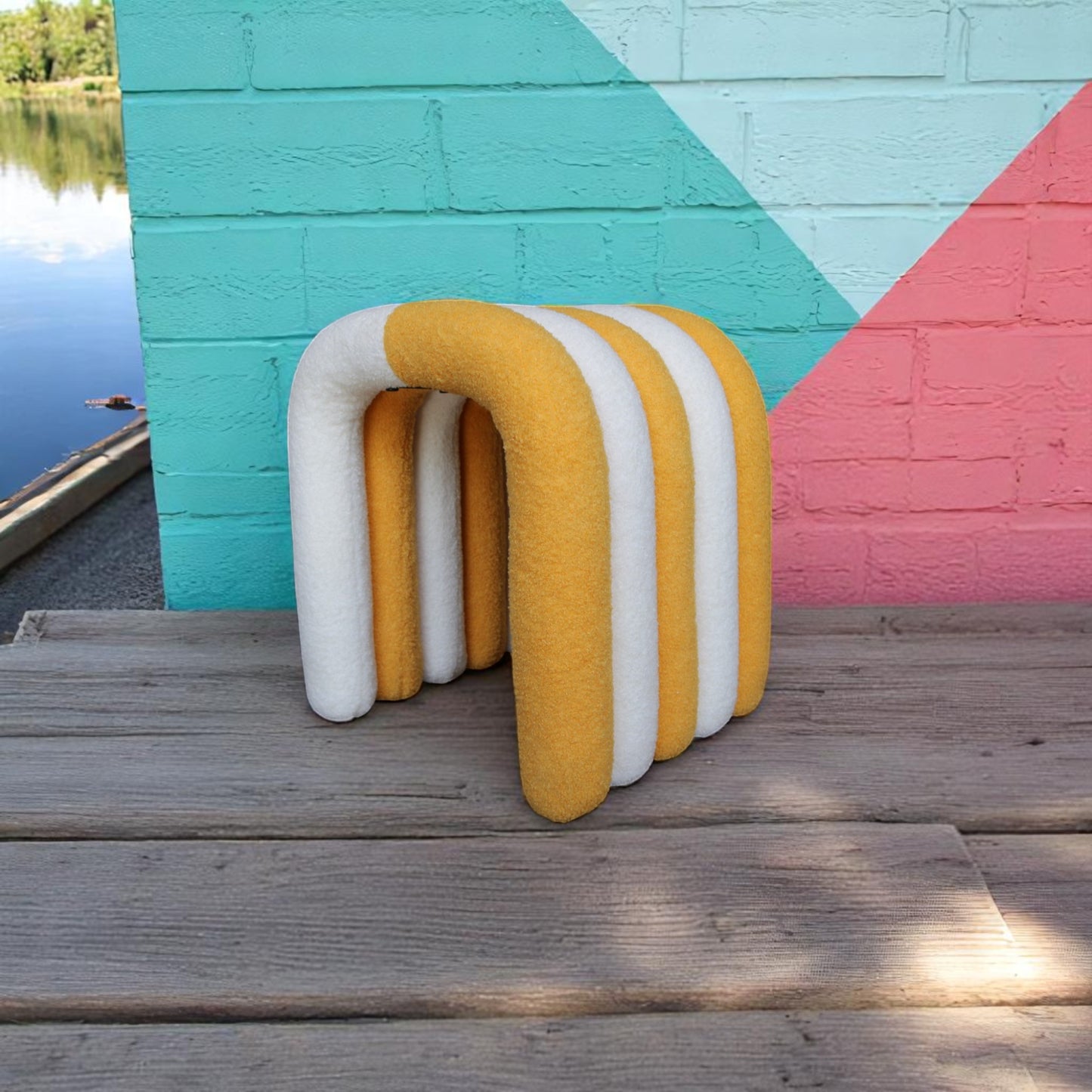 Candy Bench Puffy