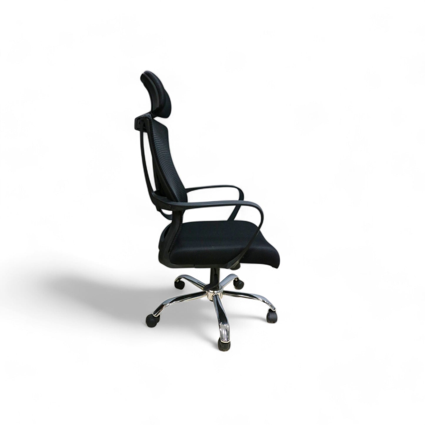 FM-28 Mesh Chair (High-Back)