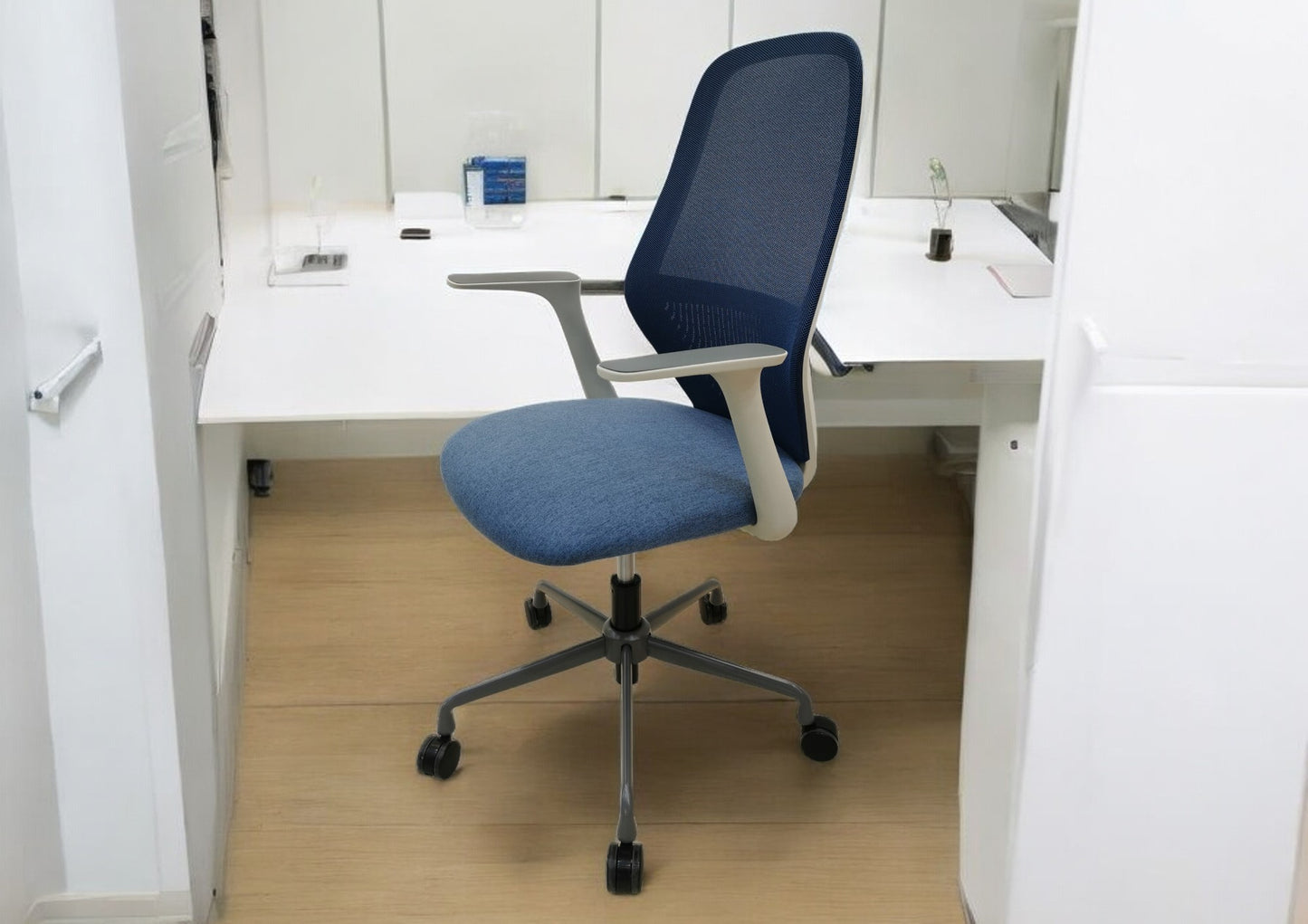 Time Mesh Chair (Mid-Back)